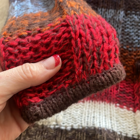 3/$15 Suzy Shier long sweater size small - Picture 4 of 4